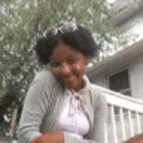 Meet your Posher, Ari - Picture 1 of 1